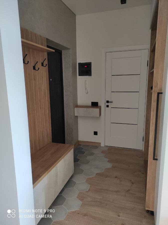 New Apartment Vivita อุชโฮรอด ภายนอก รูปภาพ